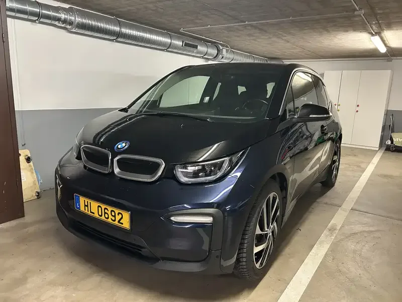BMW i3